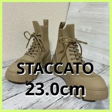 STACCATO 로랑 디자인 삭스 부츠 / 니트 통굽 하이컷 부츠