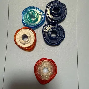 베이블레이드 x 래칫 1-60, 1-70