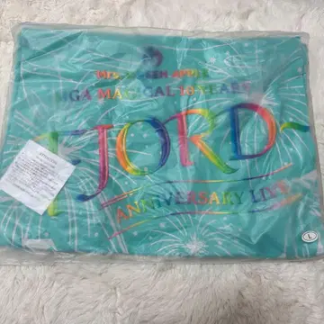Mrs. GREEN APPLE FJORD 가챠 셔츠