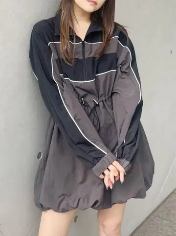 MURUA 트랙 벌룬 미니 원피스