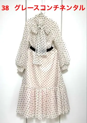 38 GRACE CONTINENTAL 화이트 블랙 도트 셋업 원피스
