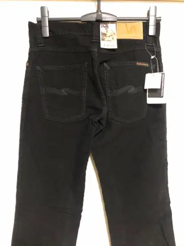 새상품 NudieJeans SLIM JIM W28L32 블랙 코듀로이
