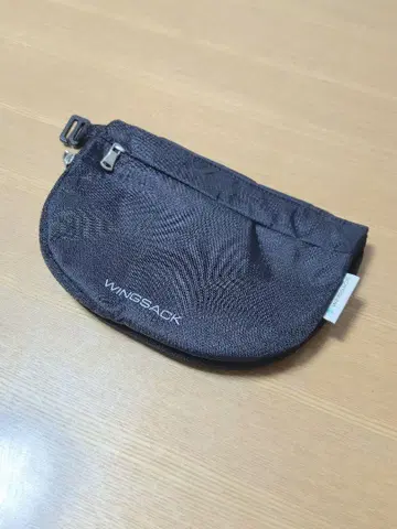 WINGSACK 블랙 파우치