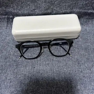 JINS 블랙 도수 있는 안경 케이스 포함