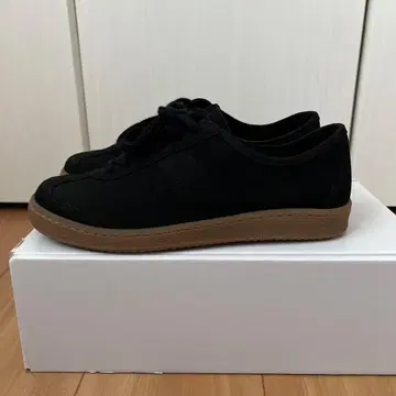 MHL. ARMY TRAINER NUBUCK 사이즈: 7