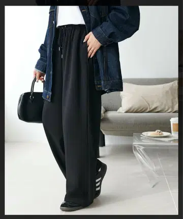 Discoat 드레이프감 이지 팬츠 블랙 L