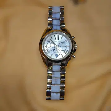 Michael Kors 아날로그 크로노그래프 손목시계