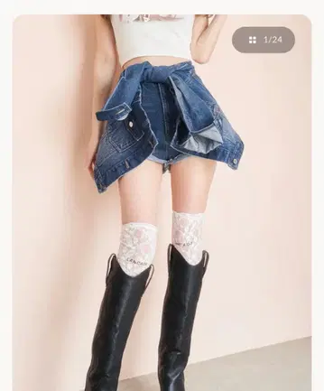 다리치 도킹 디자인 데님 숏팬츠