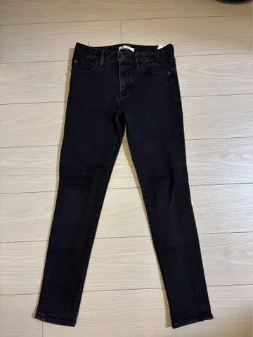 MOUUSSY 블랙 스키니 데님 25