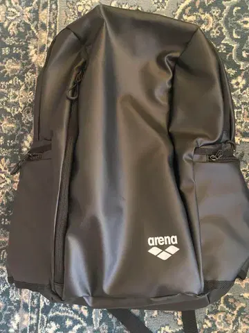 미사용 새상품 arena 아레나 수영 백팩 블랙