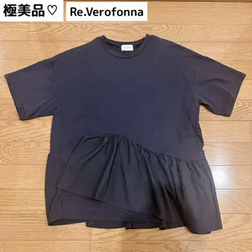 컨디션 최상 Re.VeroFonna 절개 프릴 디자인 티셔츠 M