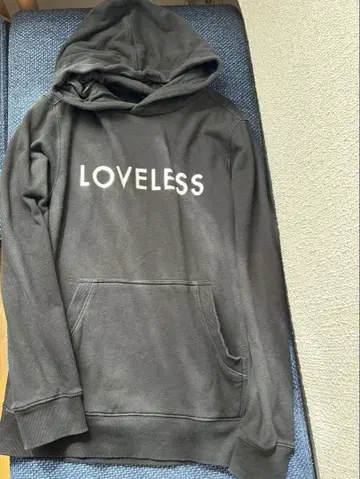 LOVELLESS 블랙 후드티 S 사이즈