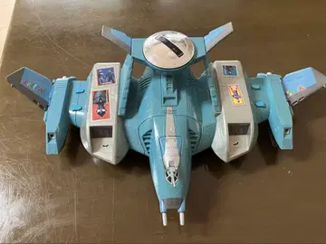 반다이 울트라맨 가이아 CV 대형 운송 전투기 DX 피스 칼리 중고품