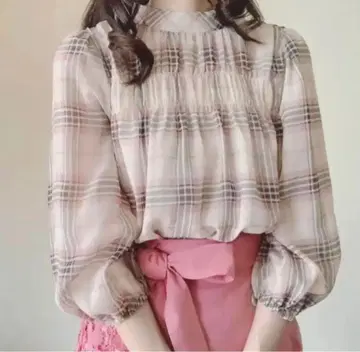 윌 셀렉션 백리본 개더 블라우스 새상품 택 포함