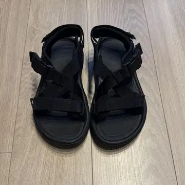 Teva Hurricane Verge 24cm 블랙