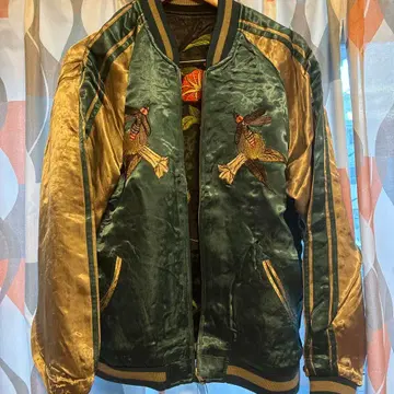 화려악단 반딧불이, 개구리 나팔꽃 스카잔