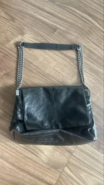 천연 가죽 ZARA 숄더백 판매 종료 상품