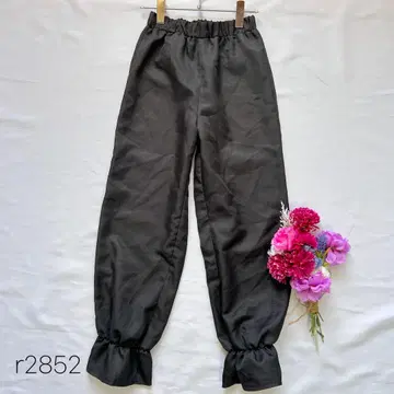 밑단 플레어 캐주얼 팬츠 벌룬 팬츠 허리밴딩 편안한 팬츠 블랙