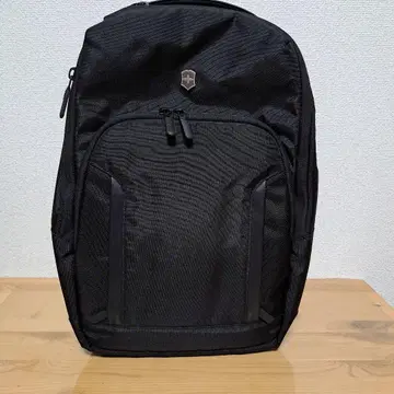 VICTORINOX 시티 랩탑 백팩 14L