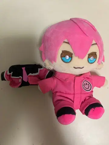 AMPTAK x COLORS 케챠 앉아 봉제 인형