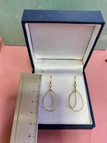 K10 귀걸이