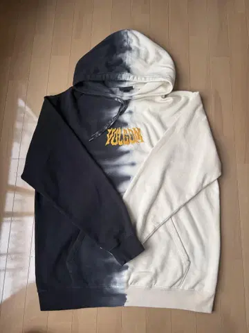 볼컴 후드티 XL