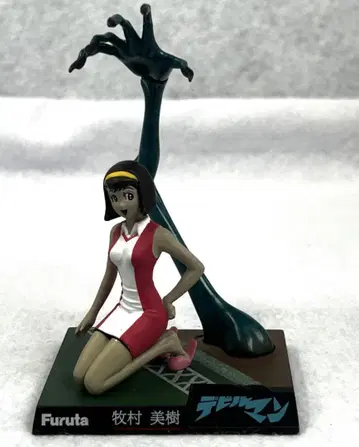 [ 피규어 16 ] 데빌맨_마키무라 미키