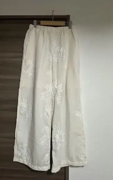 studioCLIP 자수 이지 팬츠