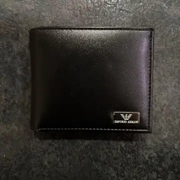EMPORIO ARMANI 블랙 이단 접이식 지갑