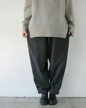 새상품급 susuri/스스리 [ 정가 4.6만 ] 슬로우 팬츠 1