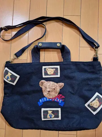 핑크하우스 곰 자수 블랙 토트백