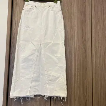 ZARA 화이트 데님 슬릿 스커트