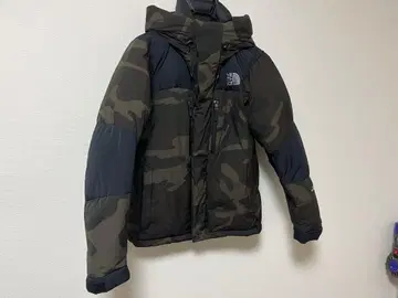 THE NORTH FACE 카모플라쥬 다운 자켓 S