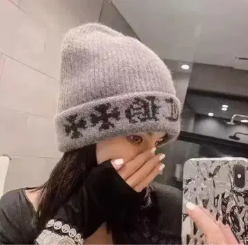 G-DRAGON 착용 지드래곤 모자 비니 크로스 니트 한국