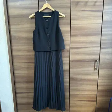 ZARA 블랙 플리츠 롱 스커트