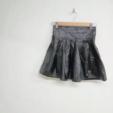 ems 블랙 가죽 플리츠 미니 스커트 F 허리밴딩 안감