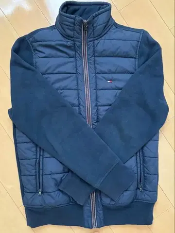 타미힐피거 네이비 퀼팅 다운 자켓