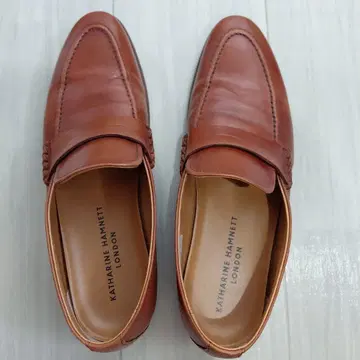 KATHARINE HAMNETT 브라운 로퍼