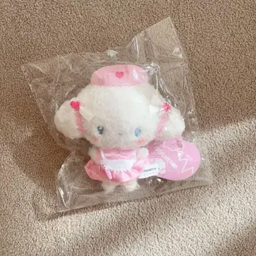 산리오  코기뮨 마스코트 키링 간호사