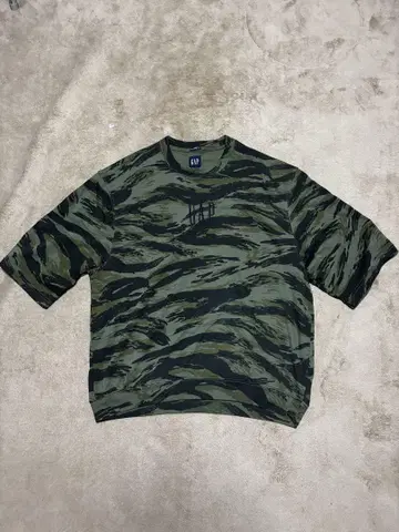 GAP 로고T셔츠
