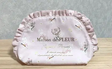 Maison de FLEUR 프릴 토끼 패턴 파우치 핑크