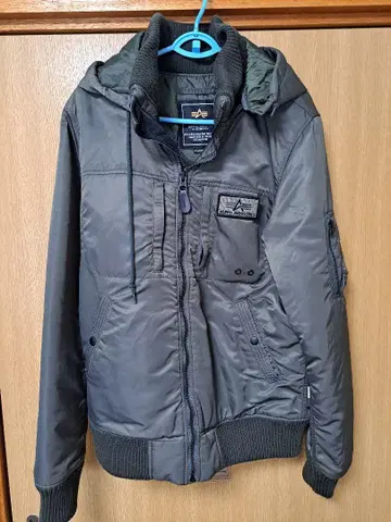 ALPHA INDUSTRIES MA-1 자켓 그레이