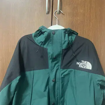 THE NORTH FACE 마운틴 파카 그린/블랙