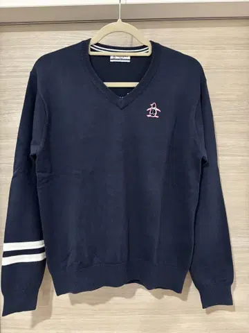 munsingwear 네이비 백 로고 V넥 스웨터 L 사이즈