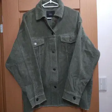 ZARA 코듀로이 자켓 올리브 그린