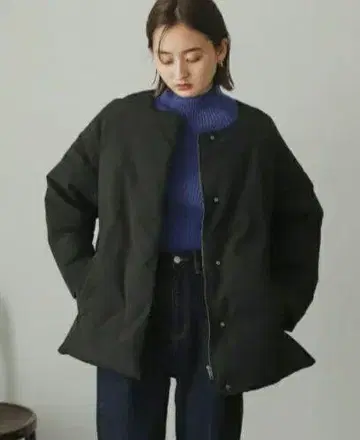 센스 오브 플레이스 어반 리서치 머플러 포함 심리스 다운