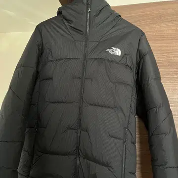 THE NORTH FACE 블랙 다운 자켓