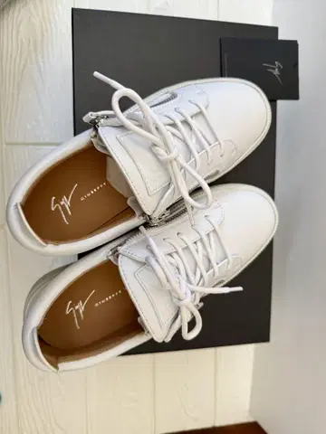 GIUSEPPE ZANOTTI 자노티 통굽 스니커즈 미사용 새상품 37