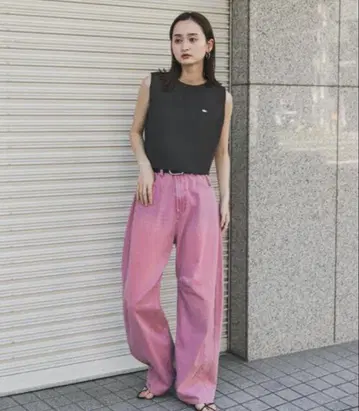 어반 리서치 커브 데님 팬츠 핑크