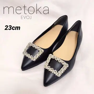 새상품 EVOLmetoka 비쥬버클 플랫 블랙 23cm